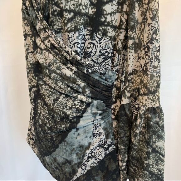 MELANIE Lyne Olive green ivory black multicoloured abstract wrap blouse Sz S - Picture 6 of 11